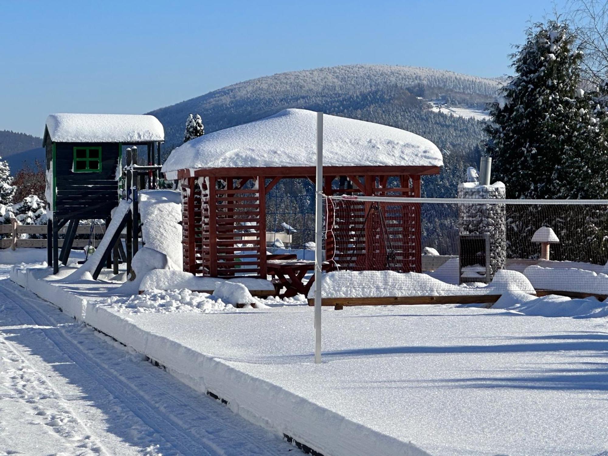 Domek Drewniany W Gorach Jacuzzi & Balia - Osada Chelm Stroza エクステリア 写真
